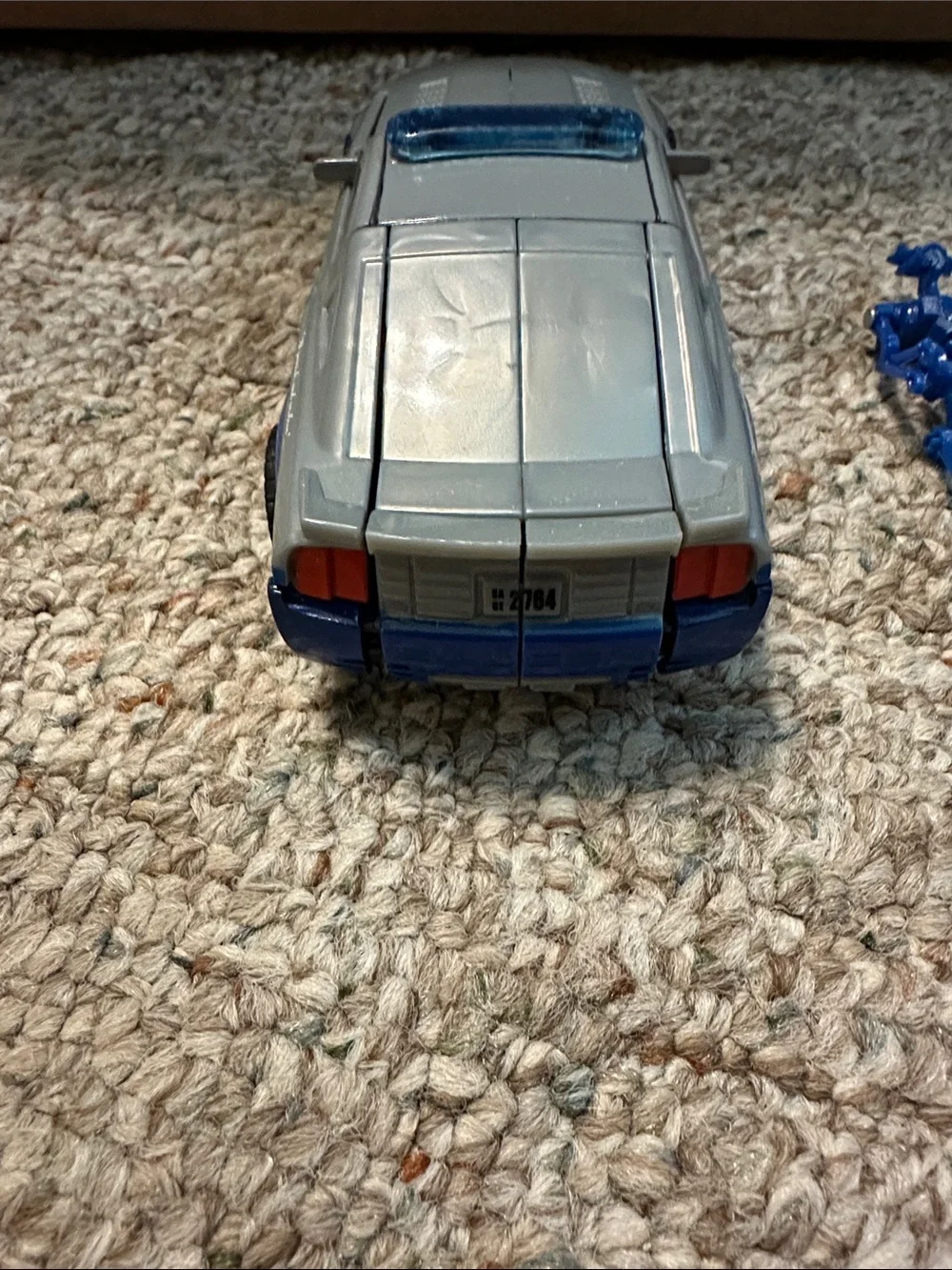 Transformers 2007 Movie Recon Barricade Deluxe Figure COMPLETE